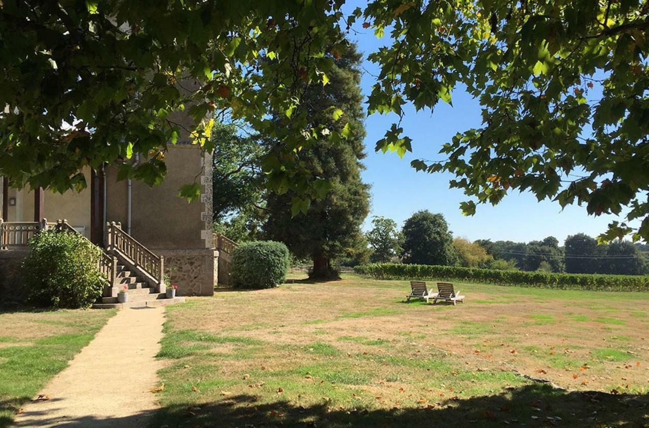 布赫杜赫亚酒庄住宿加早餐旅馆 Moutiers-sur-le-Lay 外观 照片